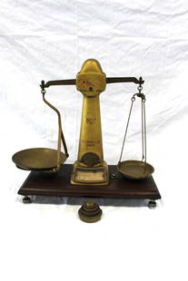 Henry Pooley and Son London Double Sided Scale: Henry Pooley and Son London Double Sided Scale. To weigh up 1 lb. Class B stenciled on the front and back. There is paint loss and chipping. It comes with a set of weights. 18.25" tall 18" long 8.75"