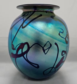 Robert Eickholt Iridescent Art Glass Vase