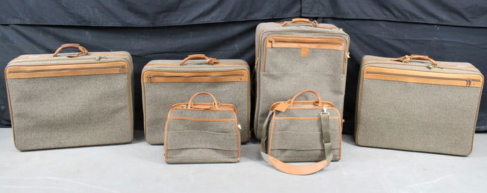 Hartmann Tweed and Leather Luggage 6 pieces