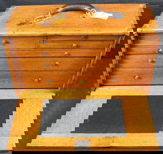 National Cabinet Co. Model 340 6 Drawer Machinist Tool Chest: National Cabinet Co 6 Drawer Machinist Tool Chest. Fully Restored model 340 tool chest that is felt lined. Drop down front cover is not hinged and can slide into the bottom of the box. Cover has