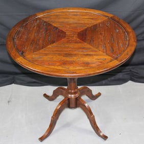 Hekman Side Table