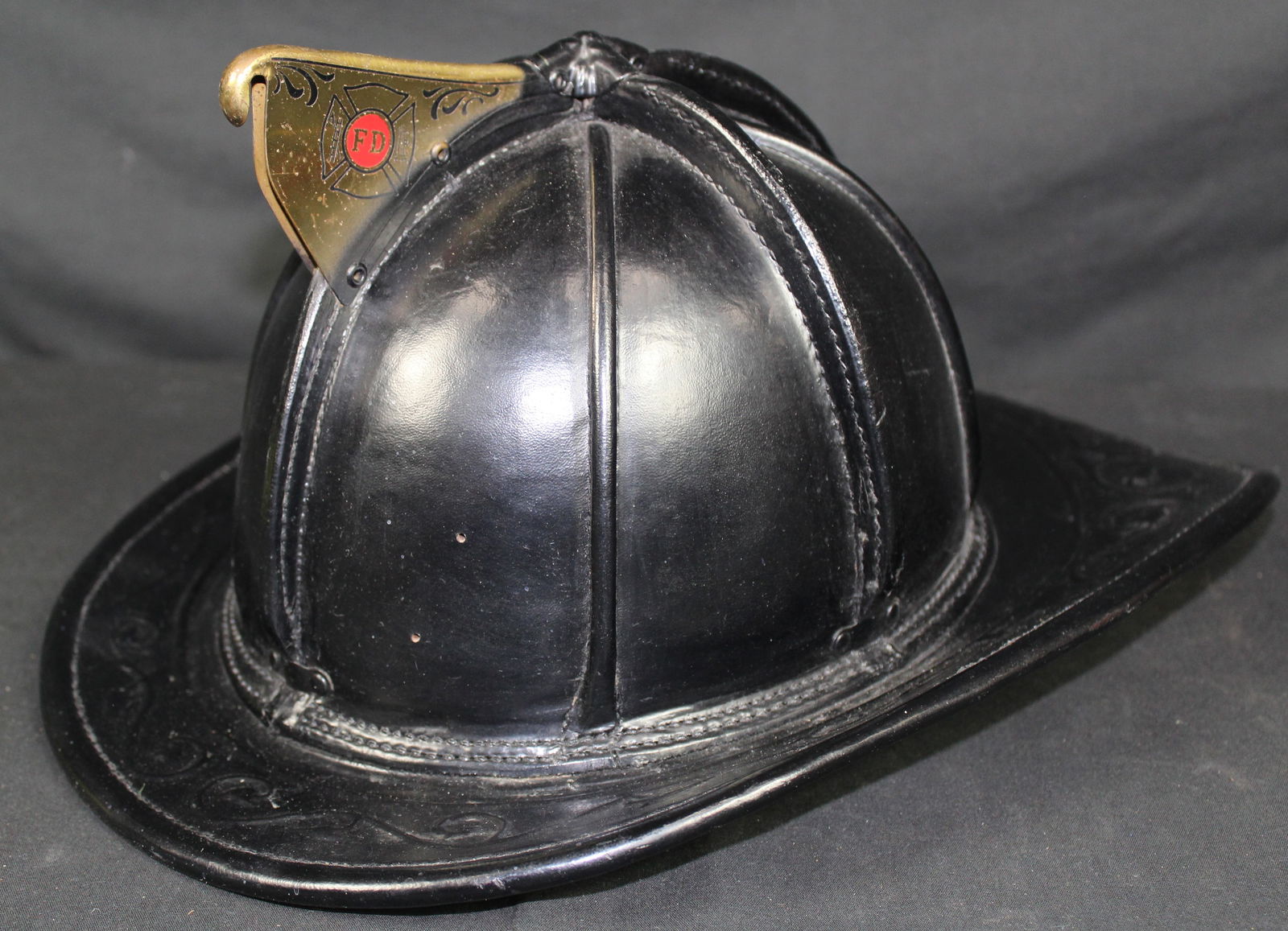 Cairns & Bro Leather Fireman's Helmet (1 of 11)