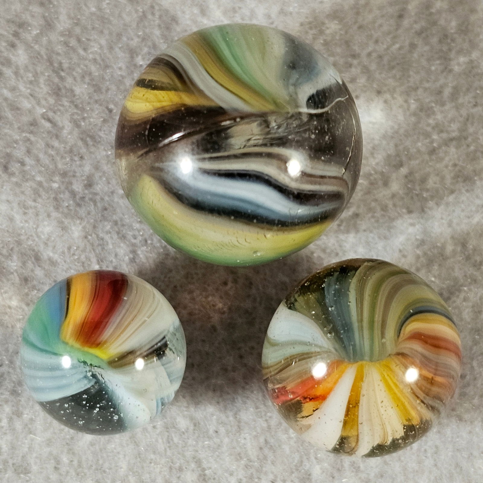 3 Akro Sparkler Marbles Including a Double Ingot (1 of 10)