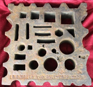 Large B.B. Noyes Cast Iron Swage Block