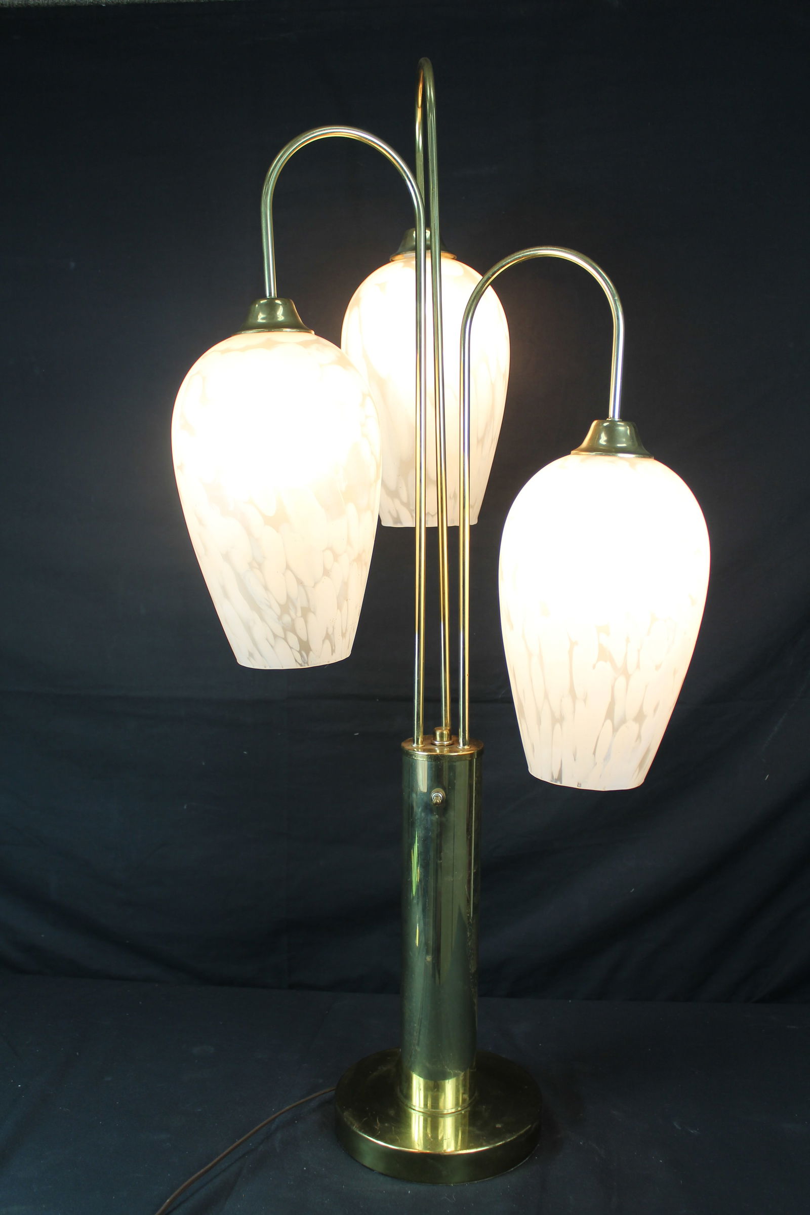 Brass MCM Three-Arm Lamp with Endon Mali Shades: Brass MCM Three-Arm Lamp with Endon Mali Shades. Beautiful brass mid-century design with three Endon Mali style shades. The lamp is fully functioning and has a three-stage switch: first only one