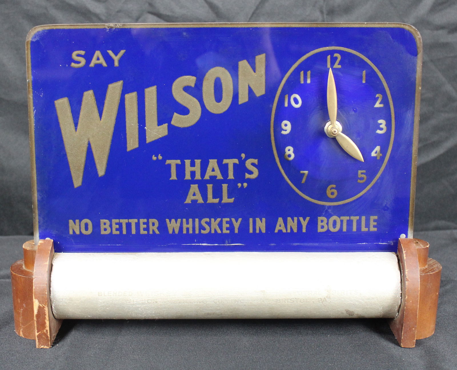 Wilson Whiskey Clock Sign (1 of 9)