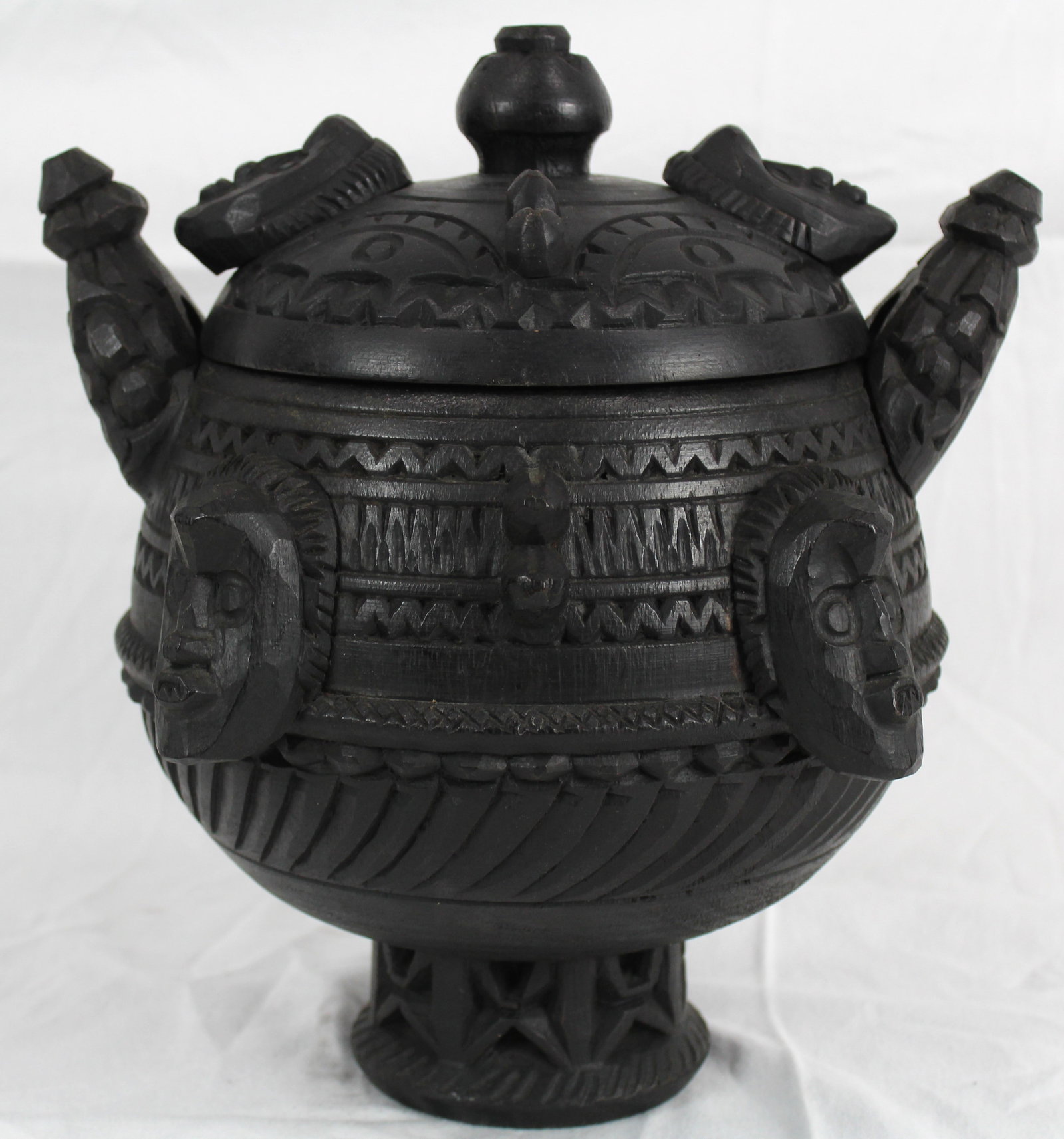 African Bamileke Wood Pot 2 (1 of 12)