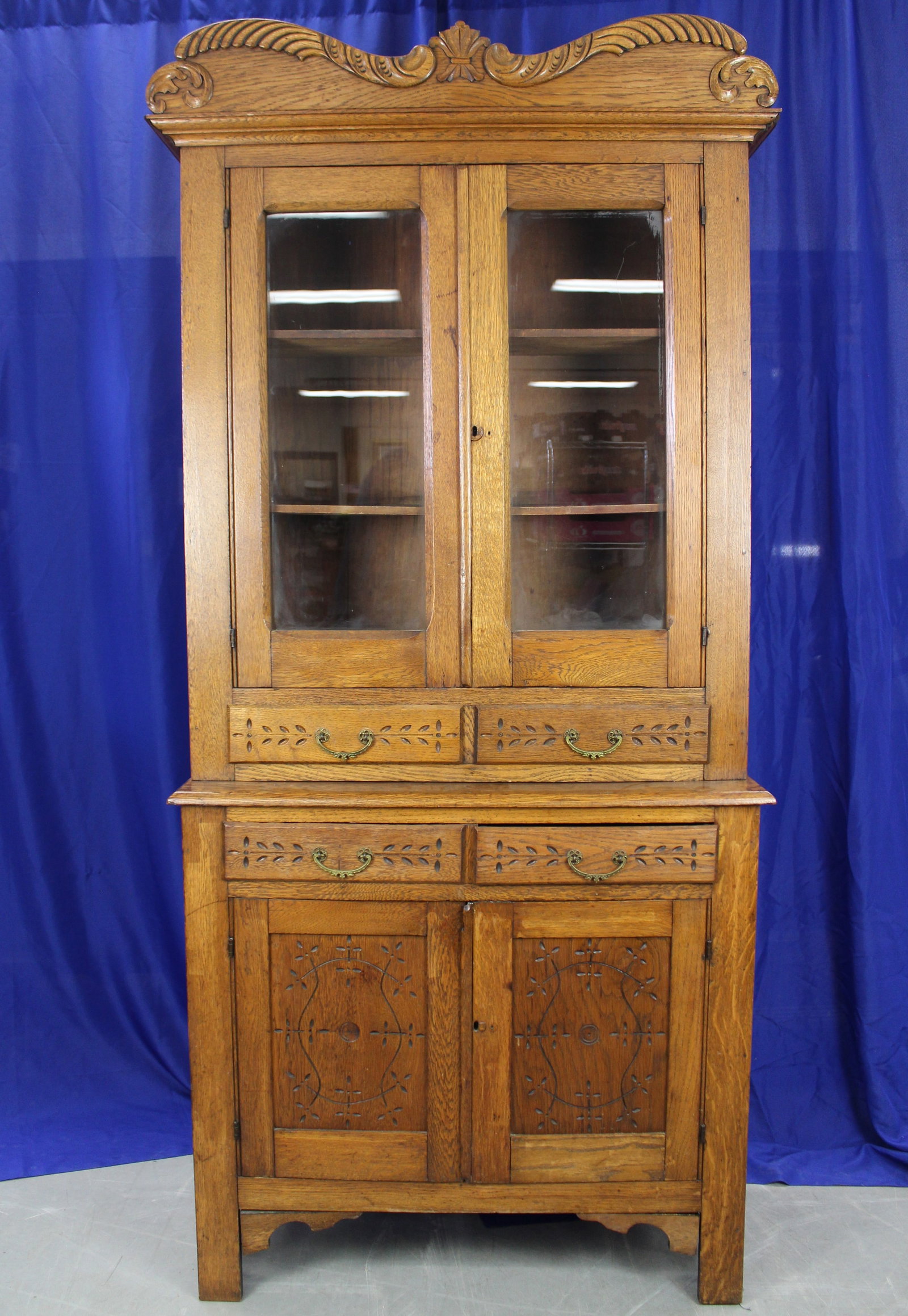 Antique Two-Piece Carved Oak Hutch (1 of 20)