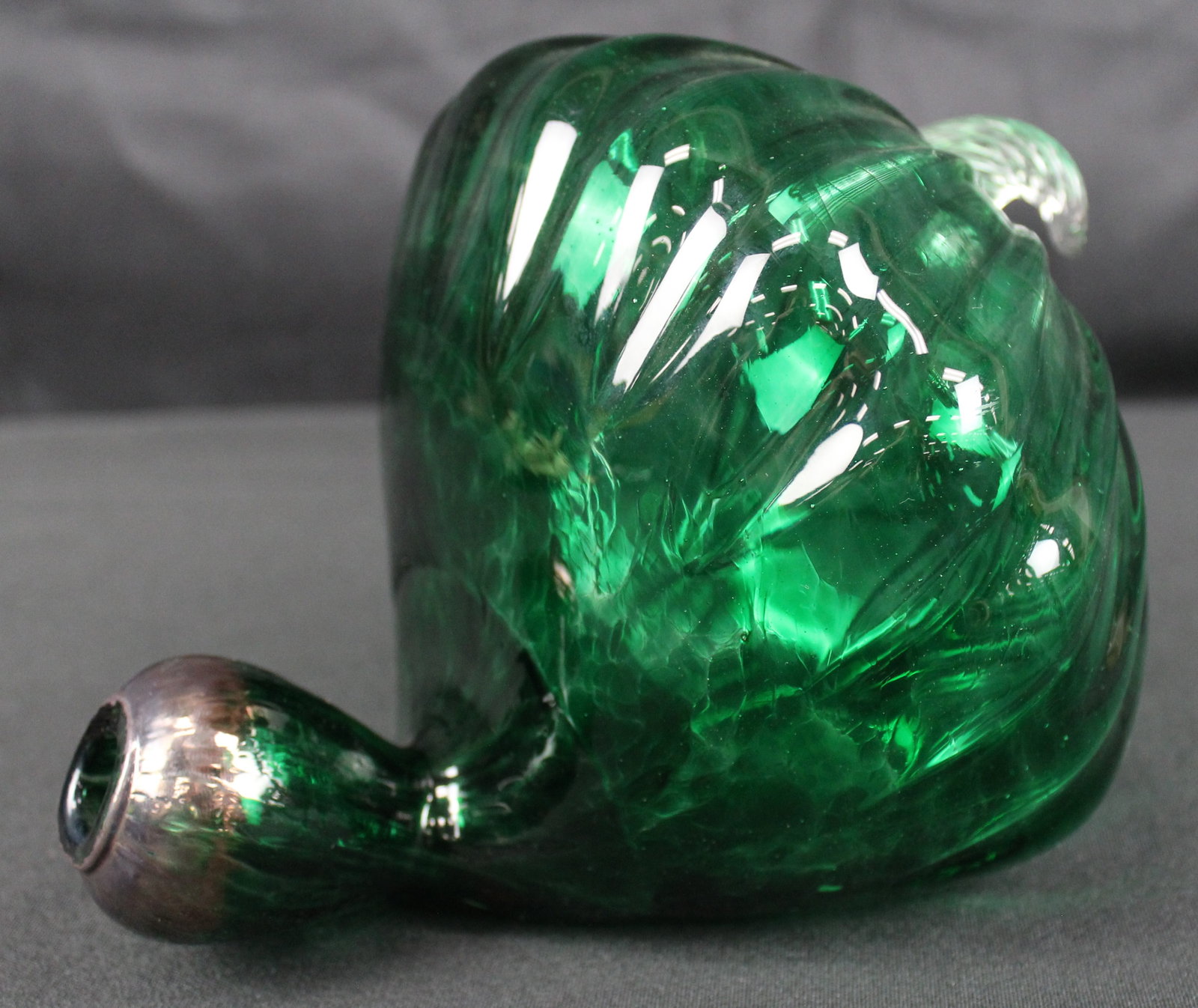 Dale Chihuly Pilchuck Aerial: Dale Chihuly Pilchuck Aerial. Fantastic art glass by Dale Chihuly called a "Pilchuck Aerial". The Aerial has green colors and on the end of the bottom stem it becomes a darker gray color. The