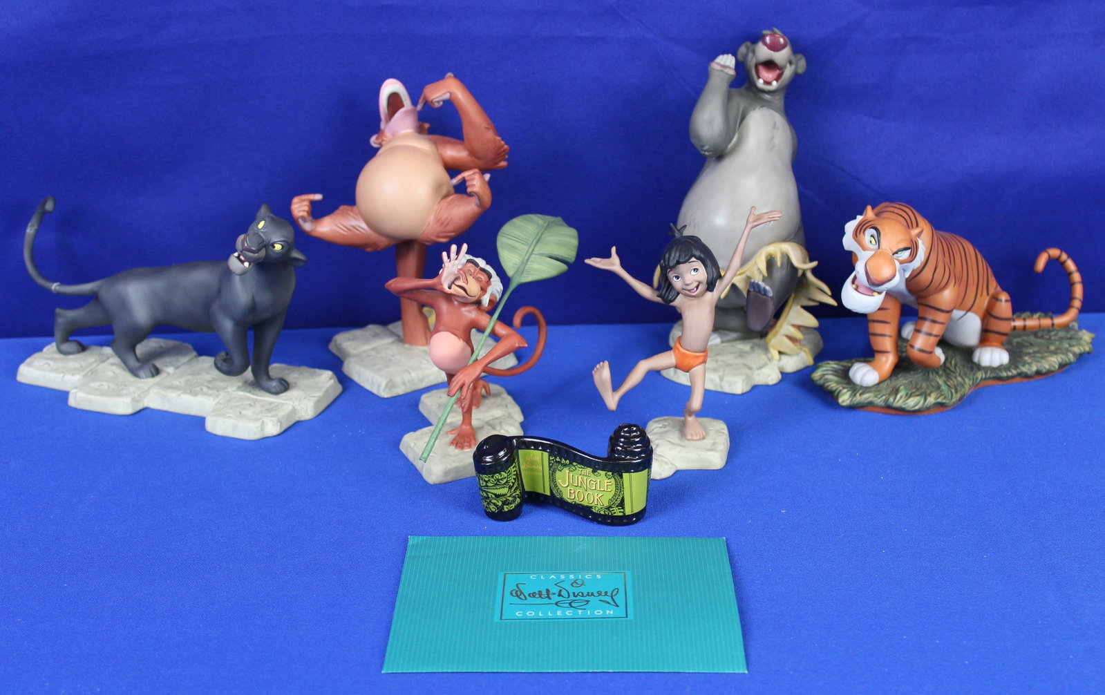 Walt Disney Classic Collection Jungle Book Figurines Set of Six - WDCC: Set of Six Jungle Book Disney Classics figures. They all have their certificates of authenticity and the Styrofoam packaging, but not all of them have their boxes. The set consists of Mowgli, Baloo,