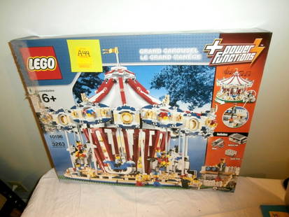 Lego Grand Carousel: 10196