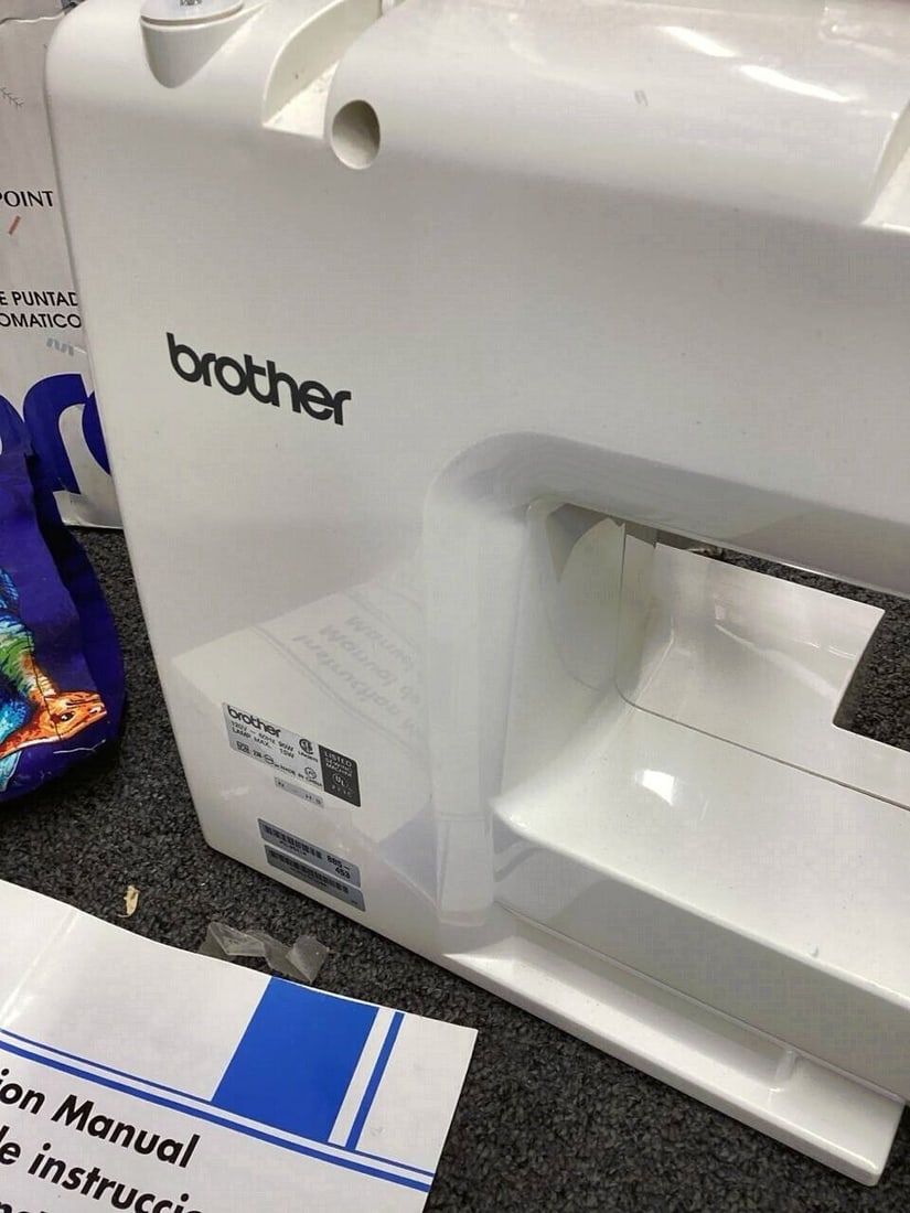 Brother Electric Sewing Machine Model XL-2600 Compact White and Purple Colors (1 of 10)