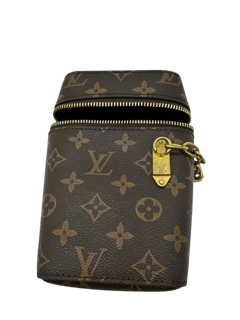 Louis Vuitton Monogram Canvas Small Pouch Bag Missing Long Strap Hole (1 of 12)