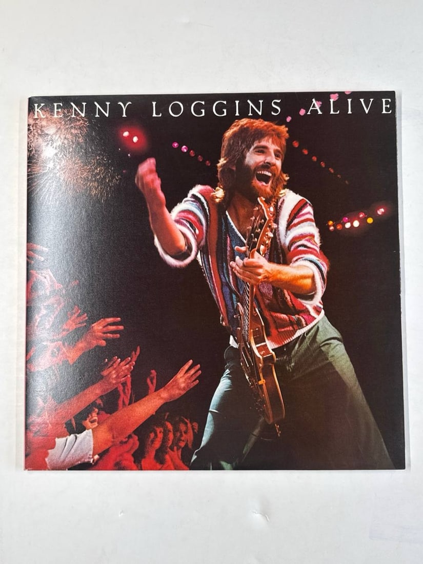 Kenny Loggins Alive Original Columbia Vintage 12 Inch Vinyl Record Rock 1980: Kenny Loggins Alive Original Columbia Vintage 12 Inch Vinyl Record Rock 1980 is a captivating live album that showcases the dynamic energy of a renowned performer capturing the atmosphere of his unfor