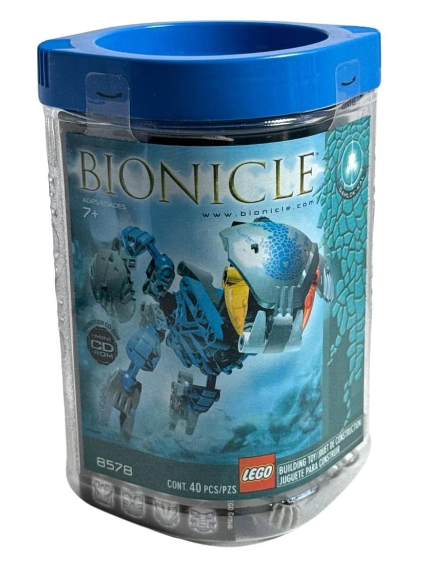 Lego Bionicle Gahlok Kal 8572 Blue Figure With Canister 40 Pieces 2003: Lego Bionicle Gahlok Kal 8572 Blue Figure With Canister 40 Pieces is a favorite among collectors and fans of the iconic construction toy series. Released in 2003, this set captures the adventurous spi