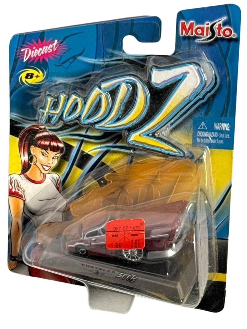 Maisto Hoodz Chrysler 300B Diecast Car 1 64 Scale Blister Pack Collectible: Maisto Hoodz Chrysler 300B Diecast Car 1:64 scale is a sought-after collectible that showcases impressive detail and a stylish exterior, reflecting the classic allure of the Chrysler 300B design. Crea