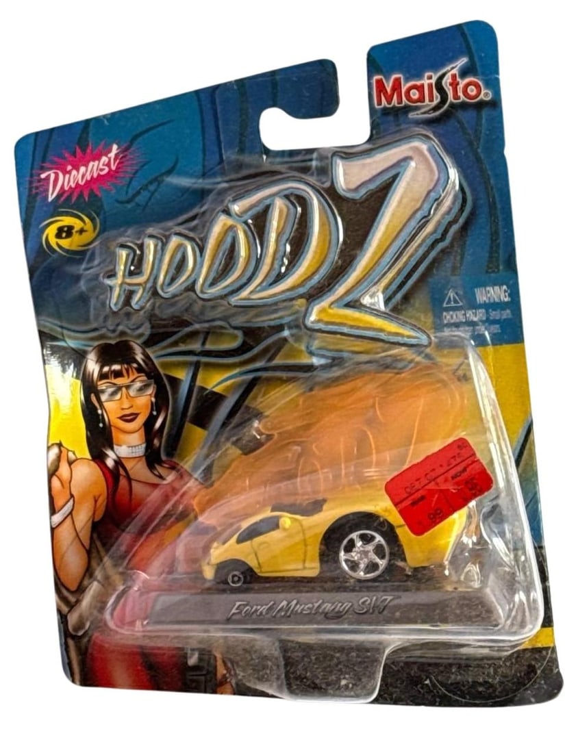Maisto Hoodz Ford Mustang SVT Yellow Diecast Car 6x4x2 in 3 oz: Maisto Hoodz Ford Mustang SVT Yellow Diecast Car is a soughtafter collectible that merges highquality craftsmanship with a stylish design This eyecatching piece highlights the iconic Ford Mustang SVT 