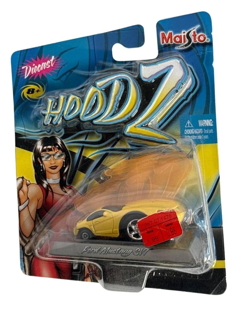 Maisto Hoodz Diecast Ford Mustang SVT Yellow Collectible Toy Car 1:64 Scale (1 of 7)