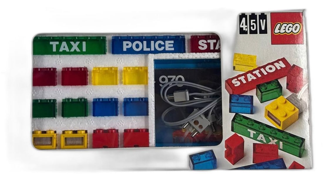 Rare 1978 Unopened Mint Condition Lego 970 45V Taxi Police Station Building Set (1 of 5)