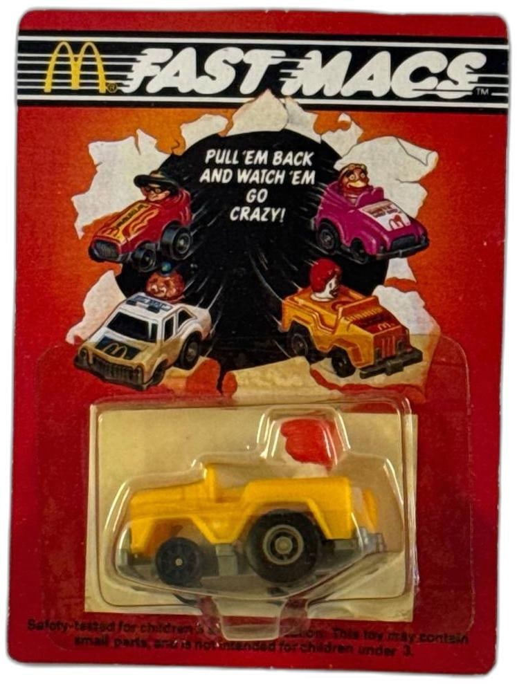 McDonalds 1985 Fast Macs PullBack Big Mac Squad Car Collectible Unopened: McDonalds 1985 Fast Macs PullBack Big Mac Squad Car Collectible Unopened is a nostalgic reminder of the fun and creativity behind classic fast food premiums. This miniature squad car features a pullba