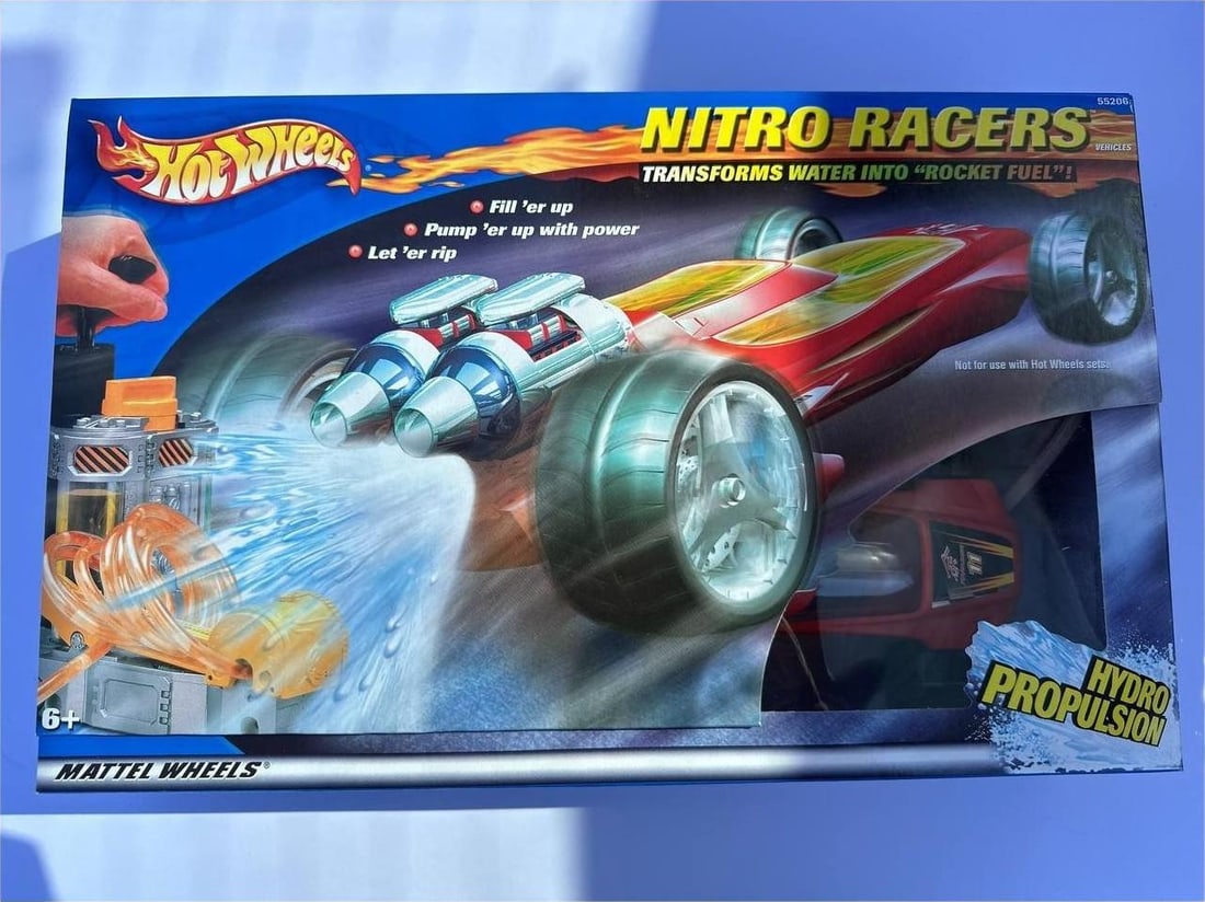 Hot Wheels Nitro Racers 55206 Edition 2001 Hydro Propulsion Color Changing: Hot Wheels Nitro Racers 55206 Edition 2001 transforms water into rocket fuel with H2O color changing action. Pump it up for intense racing fun. This rare collectible set from the early 2000s features