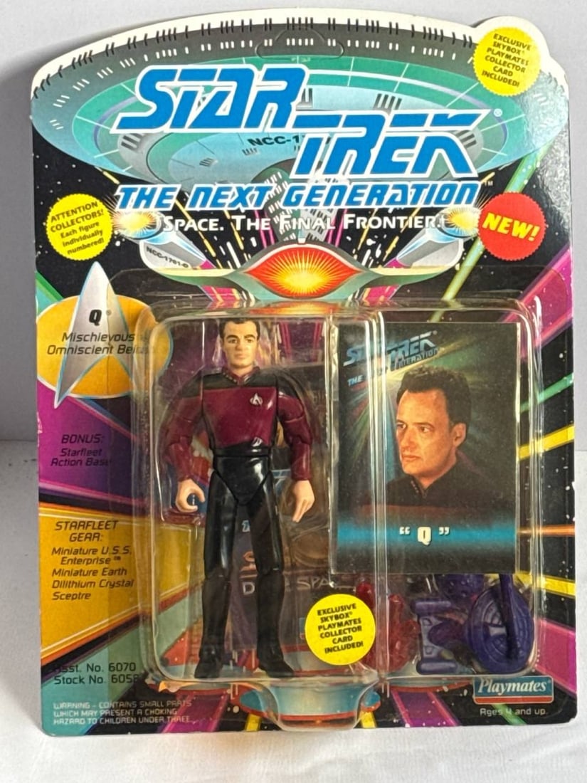 Star Trek Commander William T Riker The Next Generation By Playmates Figure 5in: Star Trek Next Generation Commander William T Riker by Playmates is highly sought after by collectors. This 5in action figure is a nostalgic favorite for fans of the iconic sci fi franchise. The detai