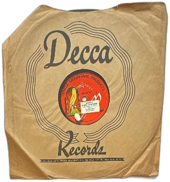 Hartz Mountain Products Master Radio Canaries 78 RPM Decca Sleeve Vintage Record: Hartz Mountain Products Master Radio Canaries 78 RPM record in original Decca Records paper sleeve. Features bird song recording backed by organ and violin, Part 2 "Moonlight Madonna" and opposite sid