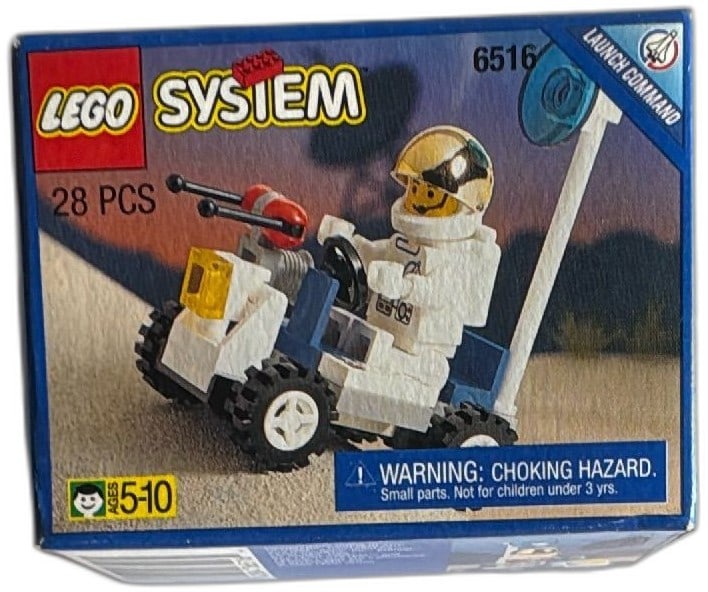 Lego System 6516 Moon Walker Launch Command Set 1995 New Sealed Box 28pcs: Lego System 6516 Moon Walker Launch Command Set 1995, vintage space theme, 28 pieces, ages 5-10, factory sealed box. Features astronaut minifigure, rover vehicle, and lunar command station. Box art sh