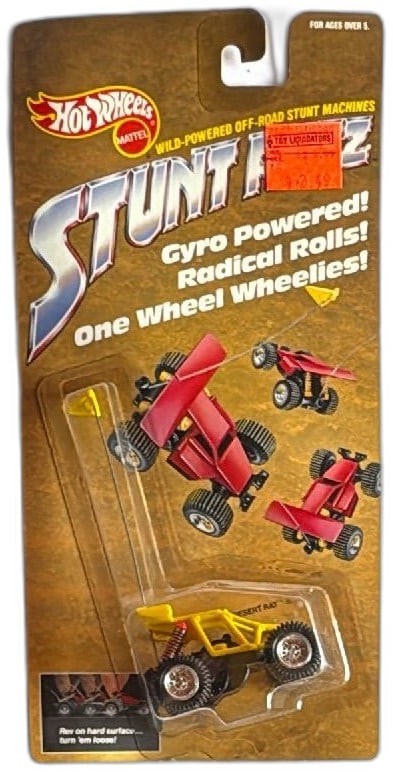 1986 Hot Wheels Stunt Ratz Desert Rat 3006 Yellow Gyro Powered Mint Carded: 1986 Hot Wheels Stunt Ratz Desert Rat 3006, yellow off-road stunt car, gyro powered for radical rolls and wheelies, new on original card. Vintage Mattel toy, never opened, bright yellow frame with red