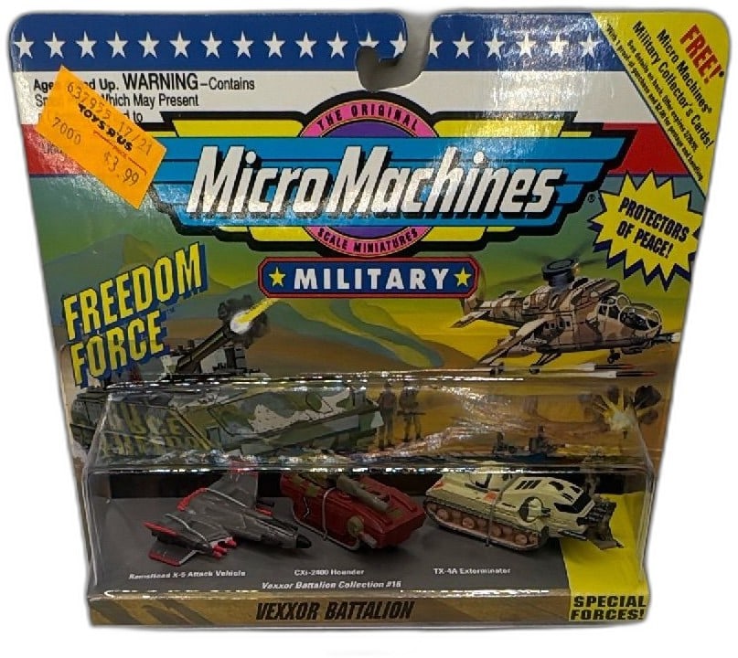 Micro Machines Military Vexxor Battalion Collection 16 Freedom Force 1993 NIB (1 of 15)