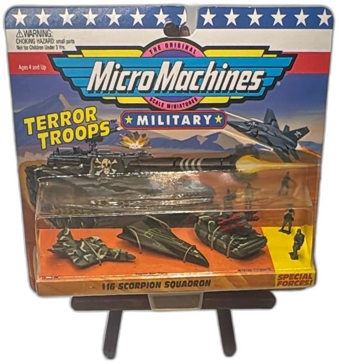 Micro Machines Military Terror Troops 16 Scorpion Squadron New Sealed 1994 (1 of 13)