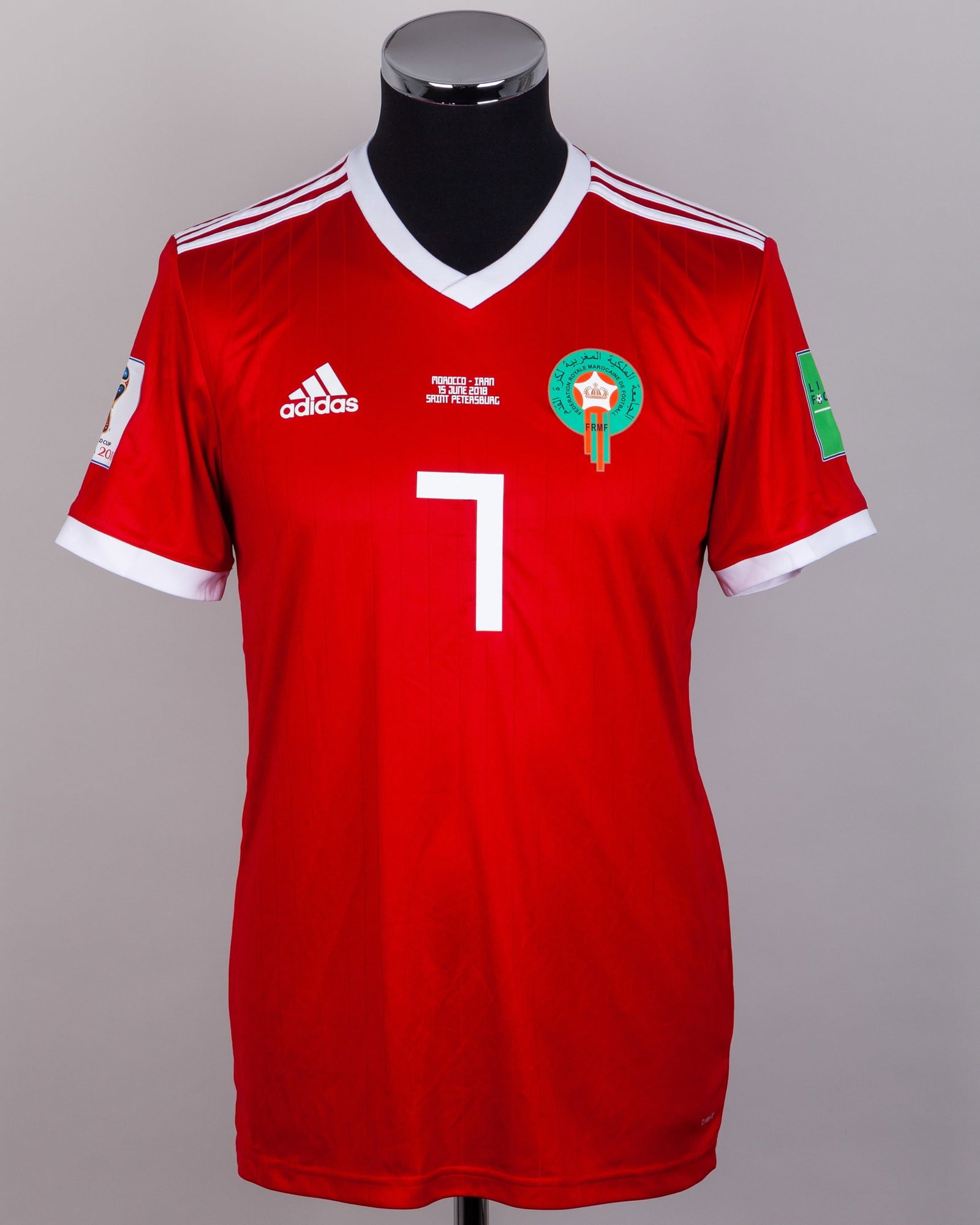 Morocco - Hakim Ziyech red and white No. 7 Morocco match issued short-sleeved shirt, 2018 (1 of 7)