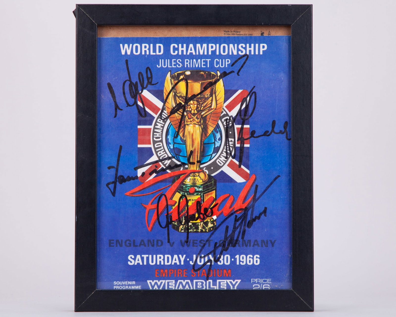 Autographed England v. West Germany World Cup Final souvenir programme, 30th July 1966: Autographed England v. West Germany World Cup Final souvenir programme, 30th July 1966, with six autographs including Geoff Hurst, Wolfgang Weber, Sigfried Held, Wolfgang Overath, Uwe Seeler and Hans 