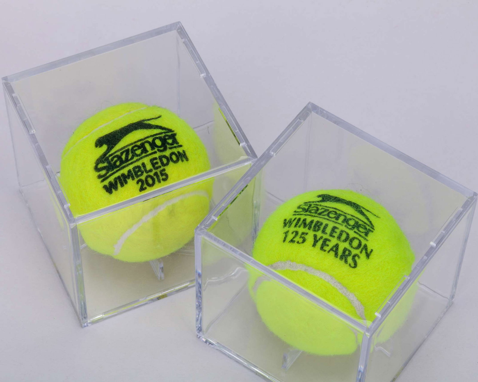 Leyton Hewitt two autographed Wimbledon tennis balls, 2011 and 2015 - 3