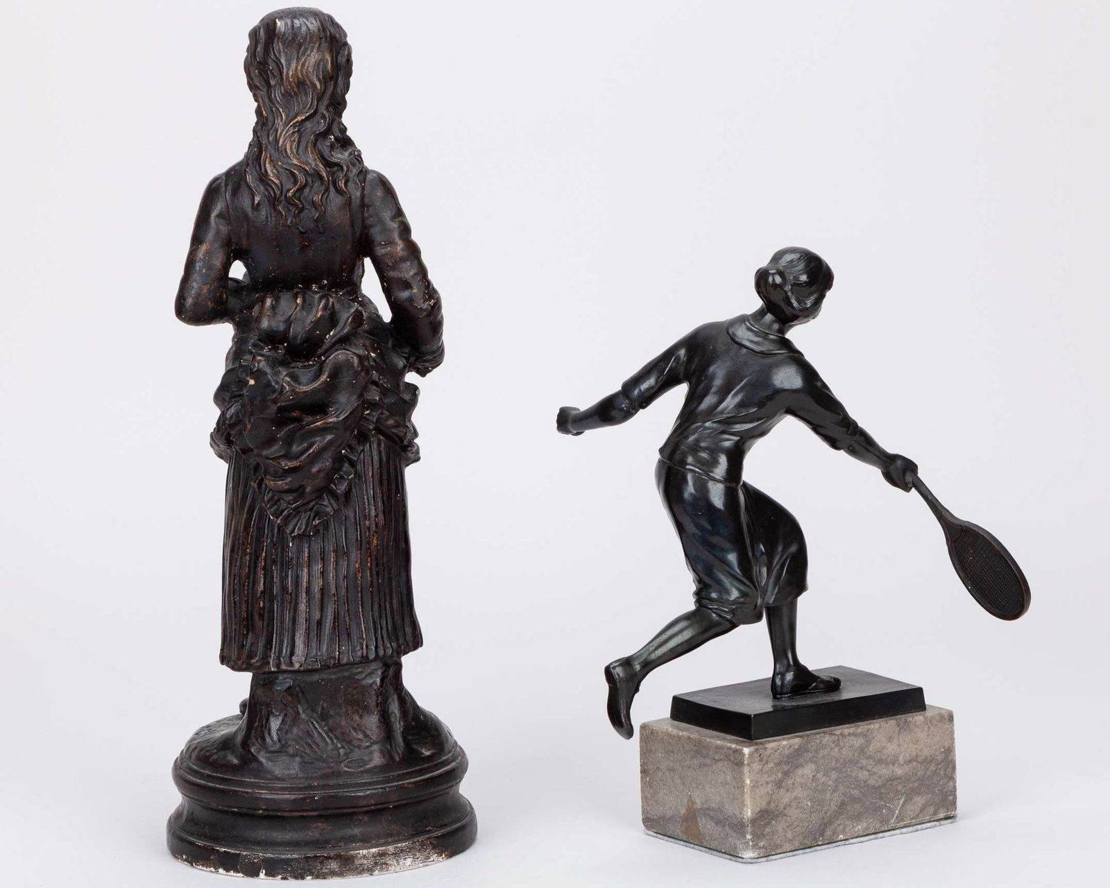 A 20th Century bronze figure of a female tennis player  - 2