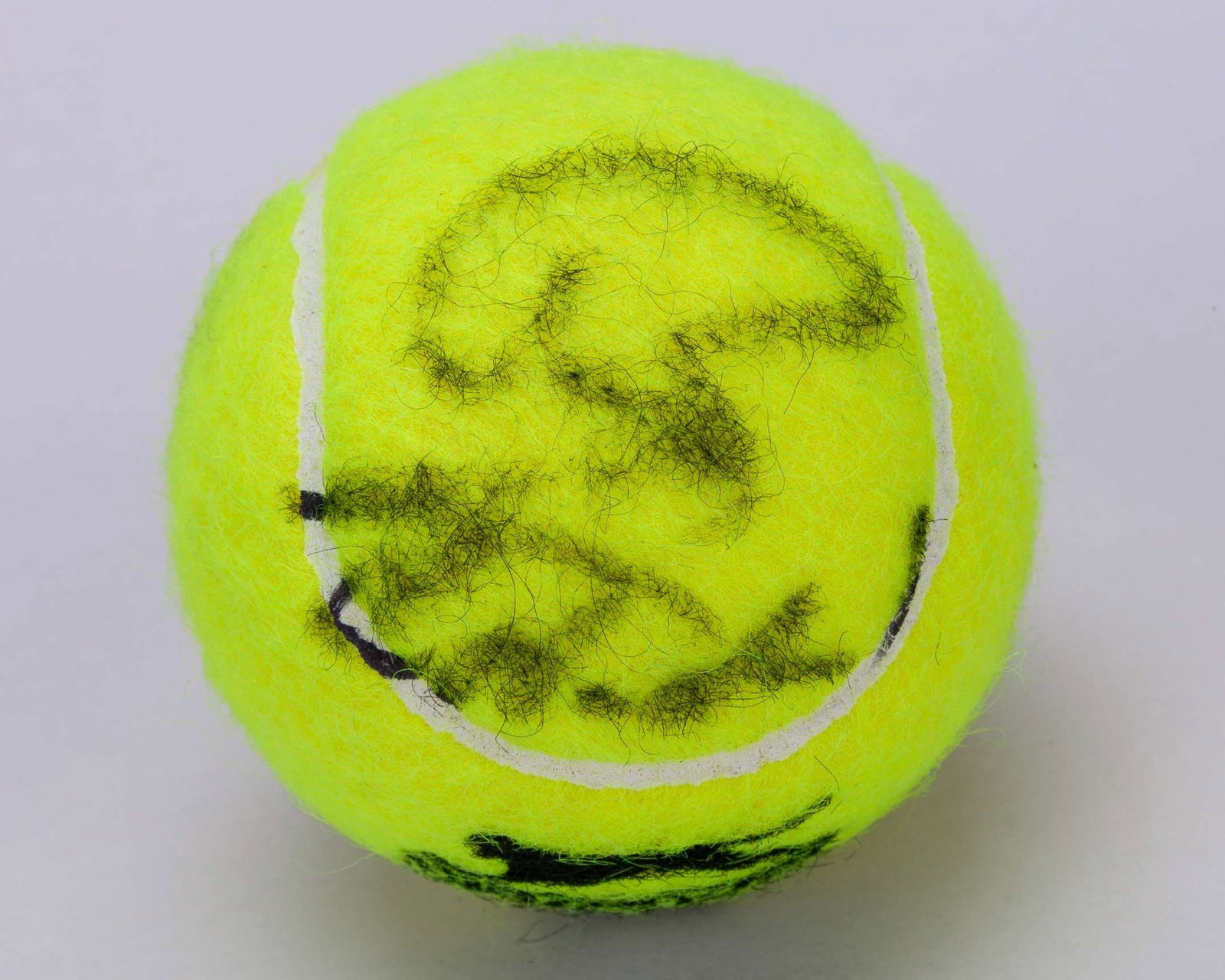Rafael Nadal an autographed Wimbledon tennis ball, 2010 - 3