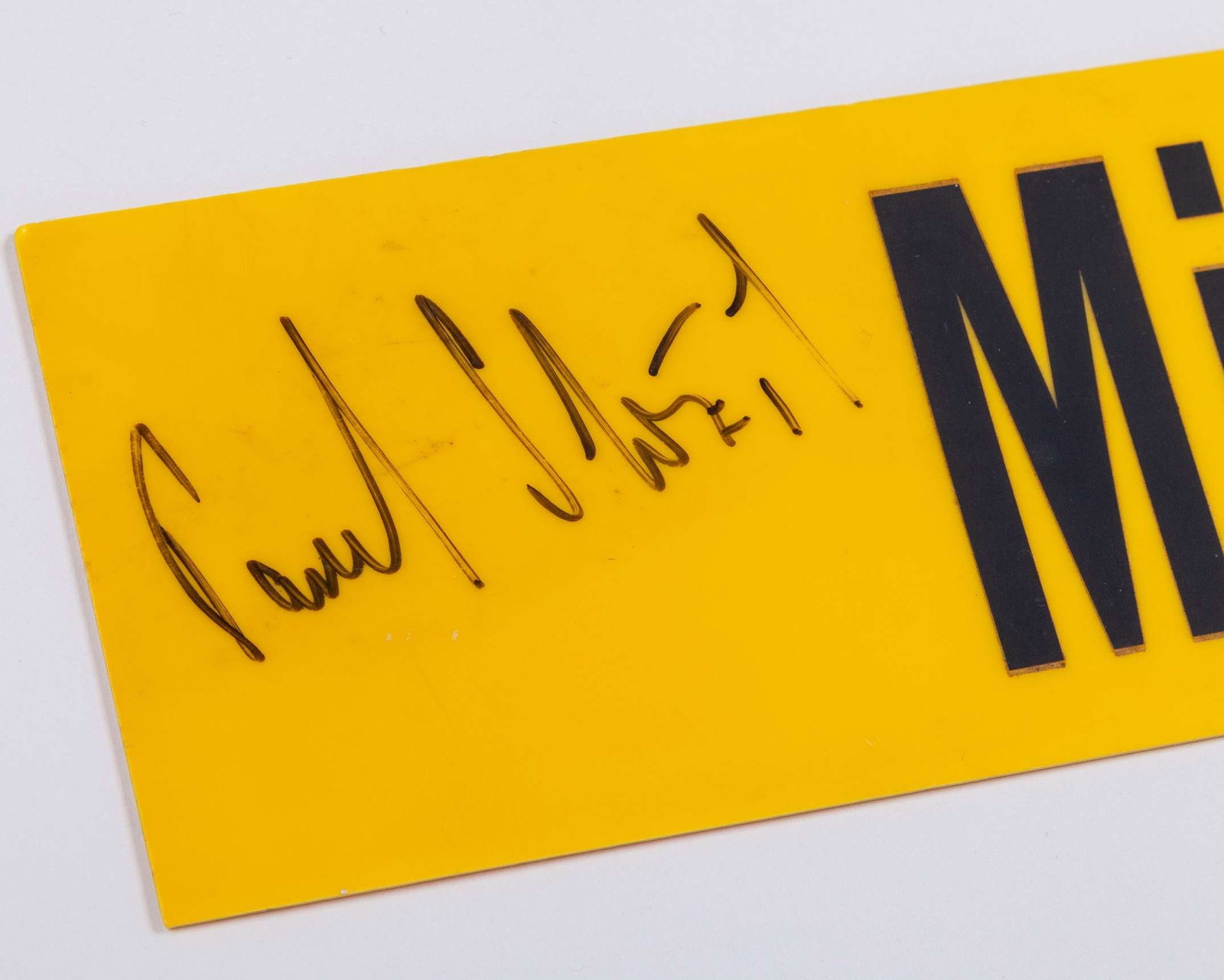 Steffi Graf an original Wimbledon manuel scoreboard autographed nameplate - 3
