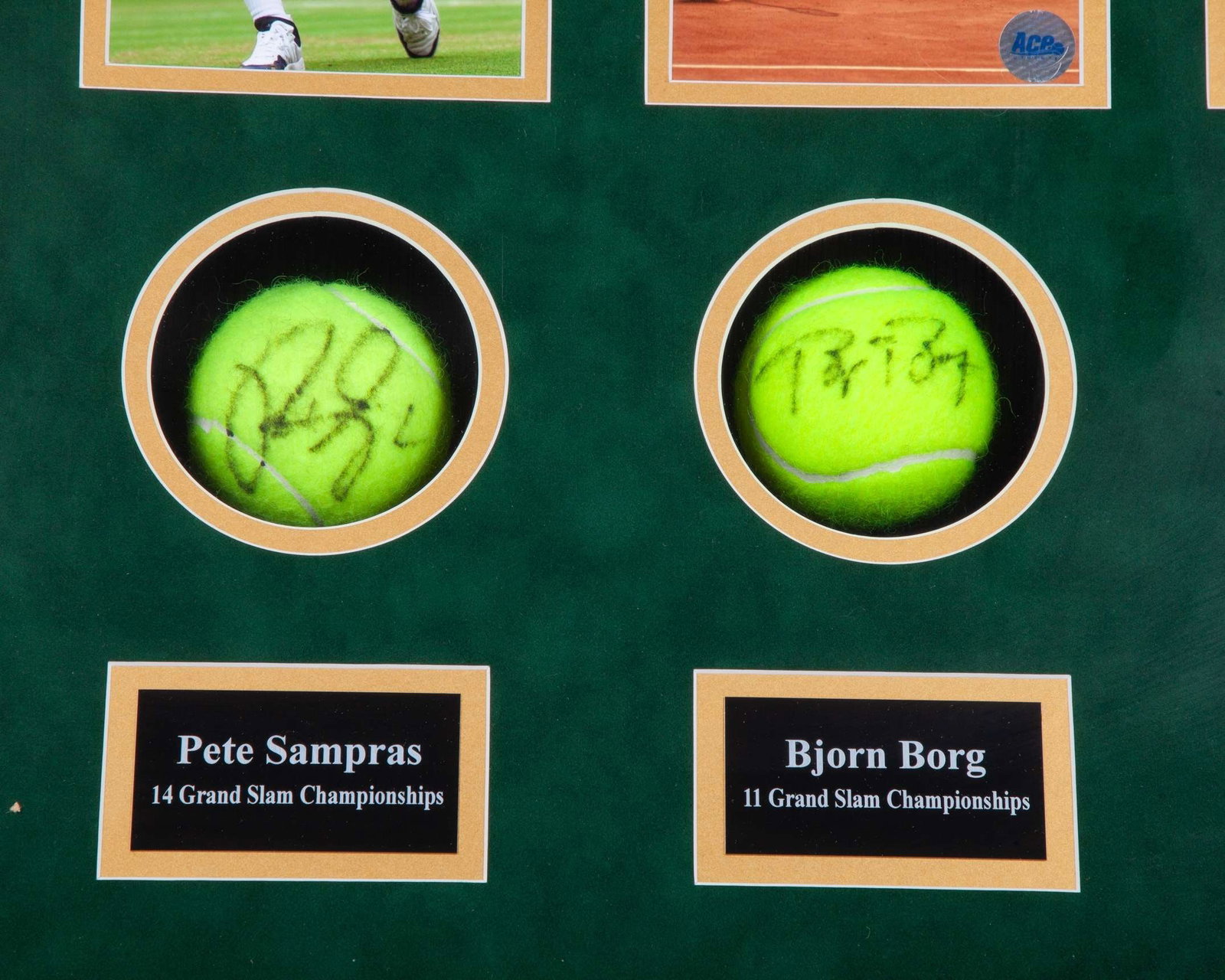 An autographed US Open four tennis ball display - 4