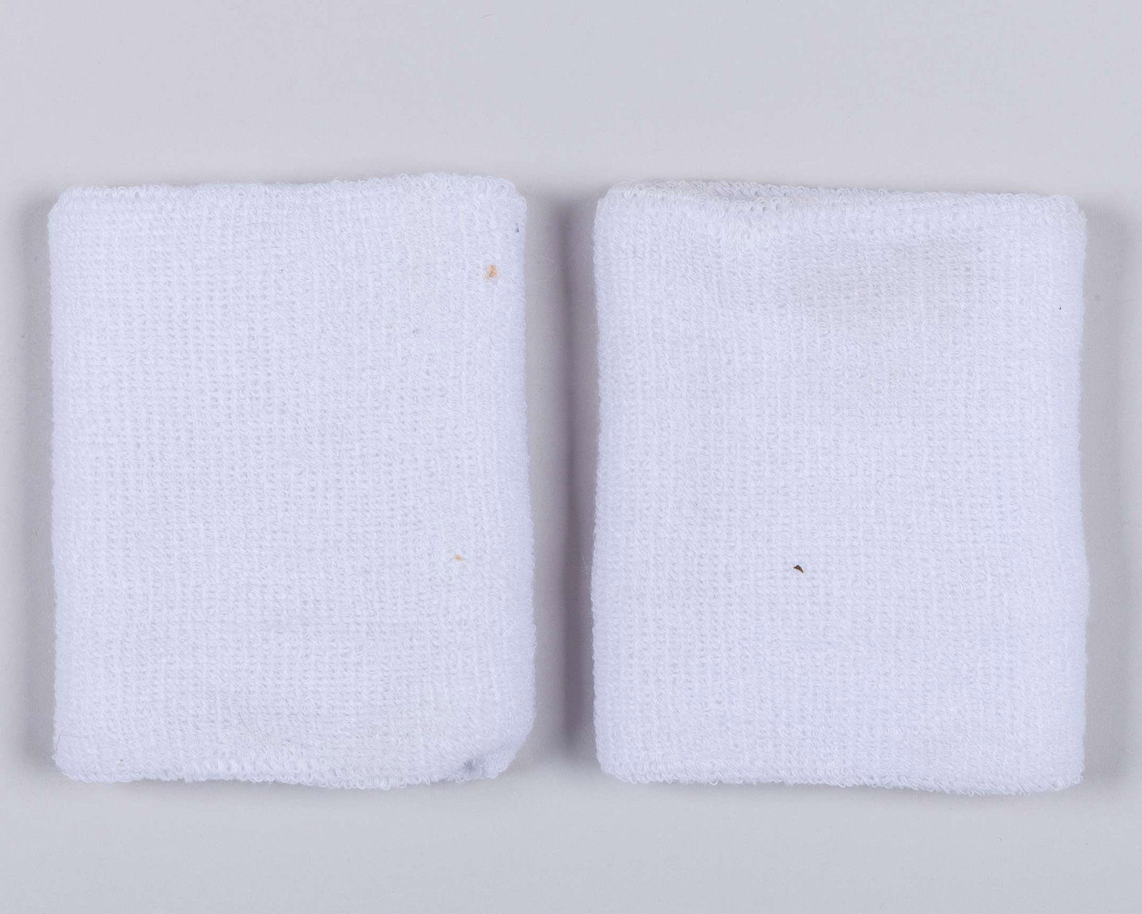 Andy Murray a pair of match worn Adidas wristbands 2012 quarter-final  - 3
