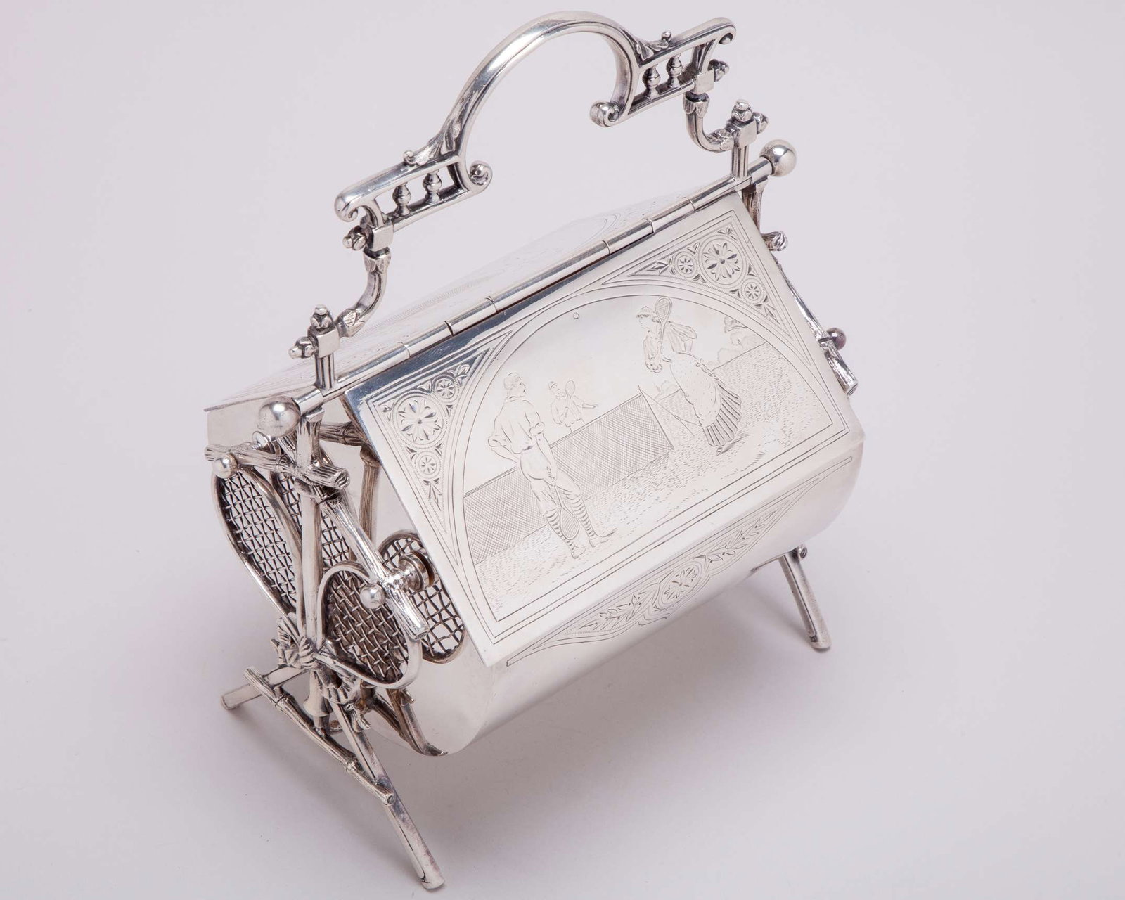 Silver-plated tennis themed biscuit tin (1 of 9)