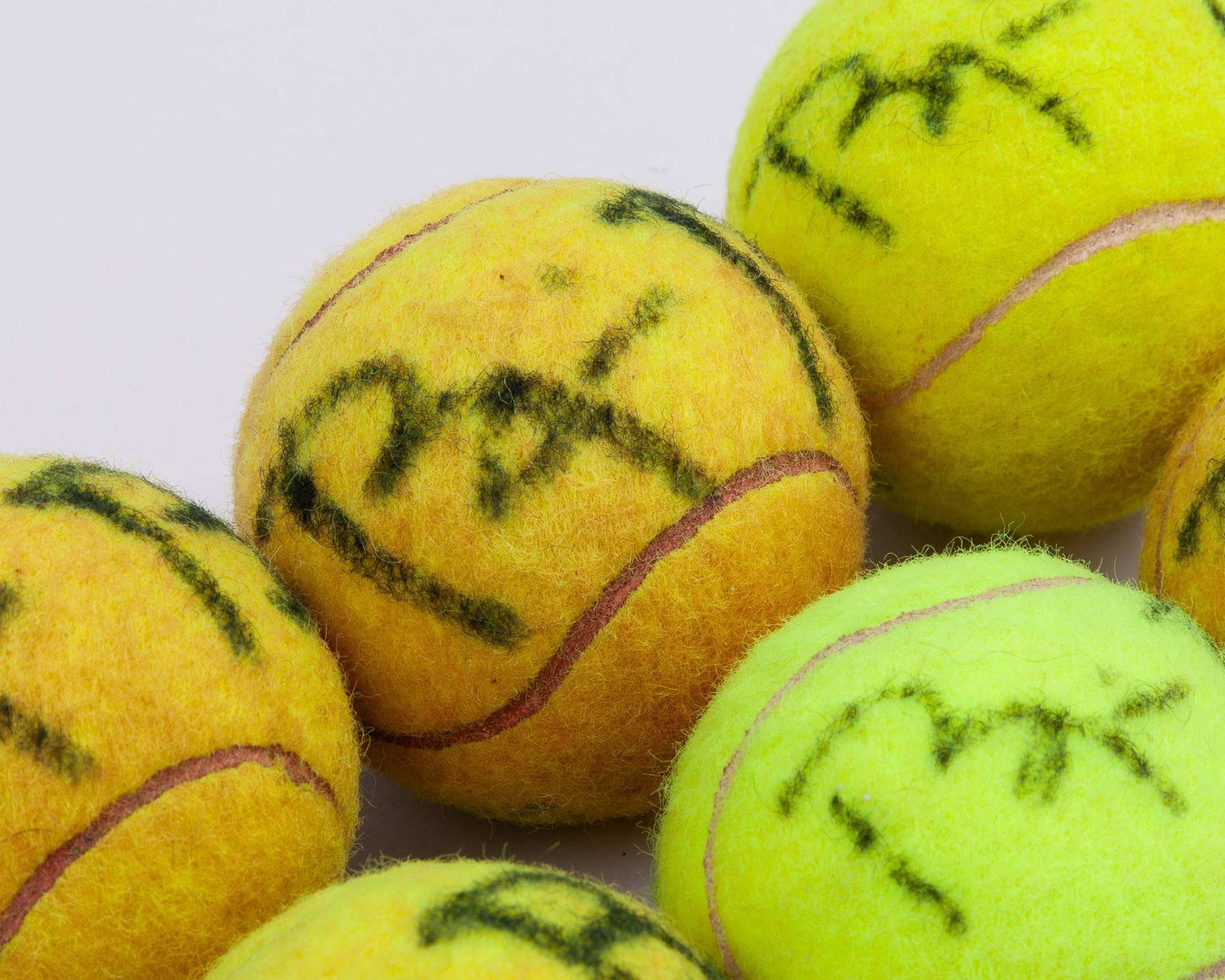 Six Dunlop Bjorn Borg autographed tennis balls - 3