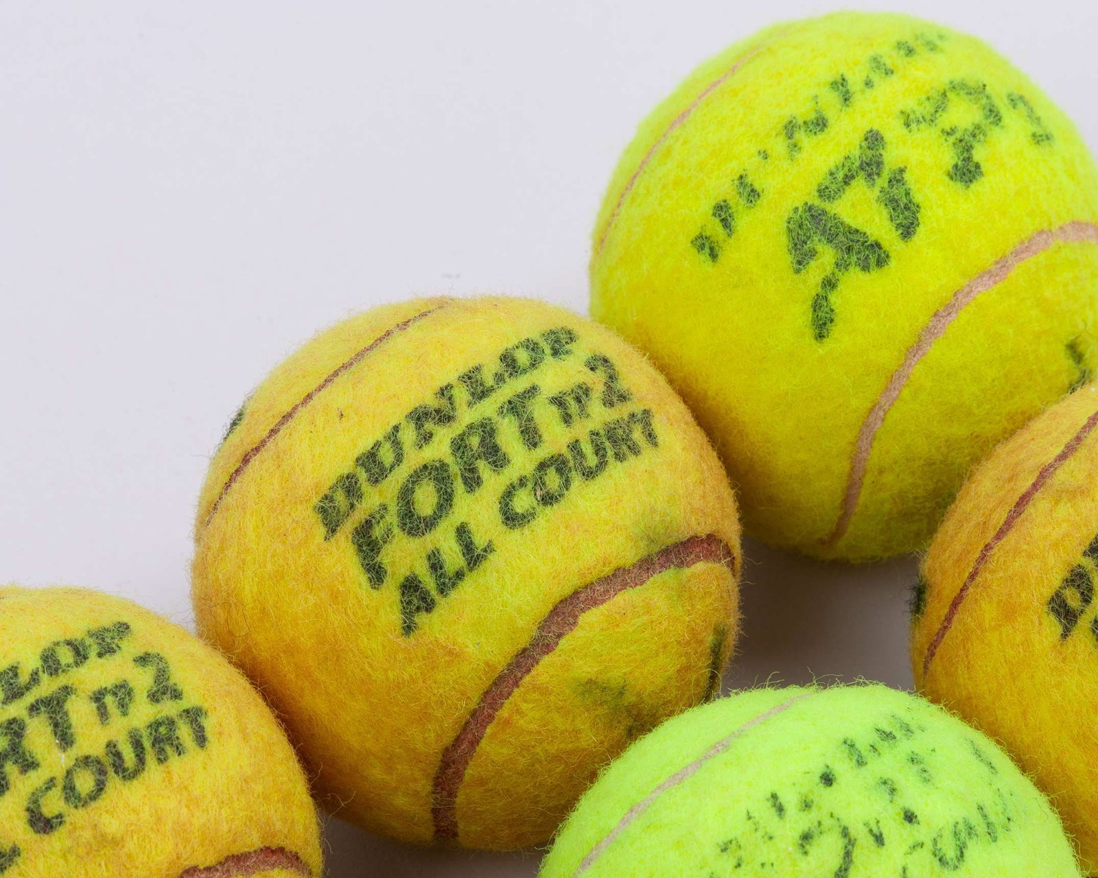 Six Dunlop Bjorn Borg autographed tennis balls - 4