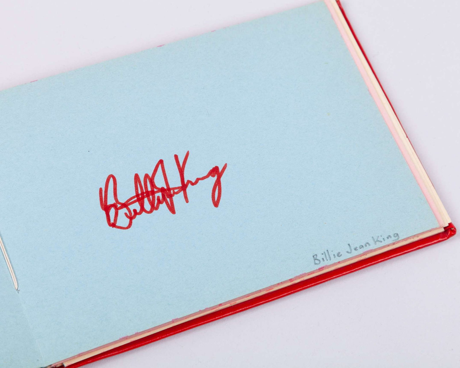 A tennis autograph album, 63 pages - 2
