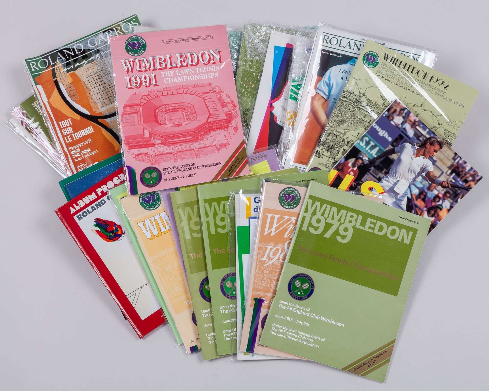 The Peter Jackson CBE Tennis Archive  (1 of 10)