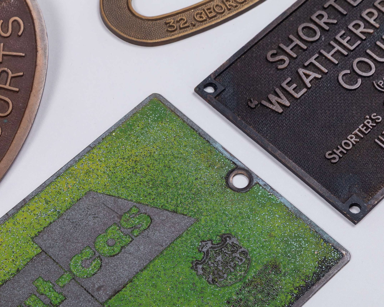 Four various tennis court plaques - 3