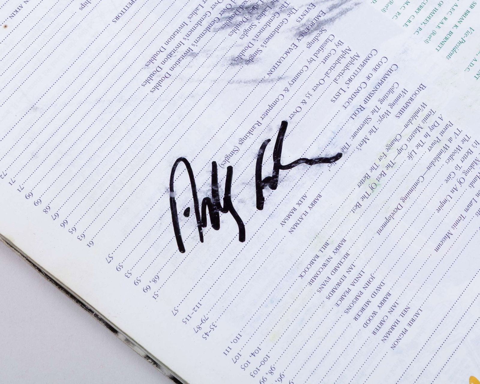 A collection of tennis and other sporting autographs - 7