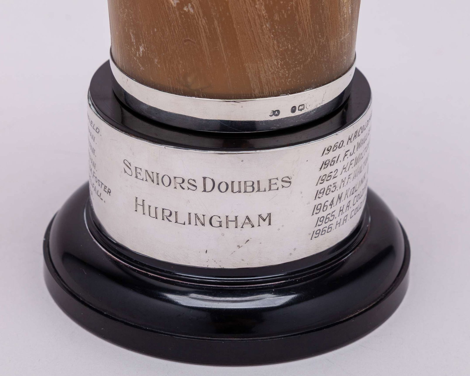 A silver-topped Seaton Lawn Tennis Tournament 1st Prize animal horn trophy - 5