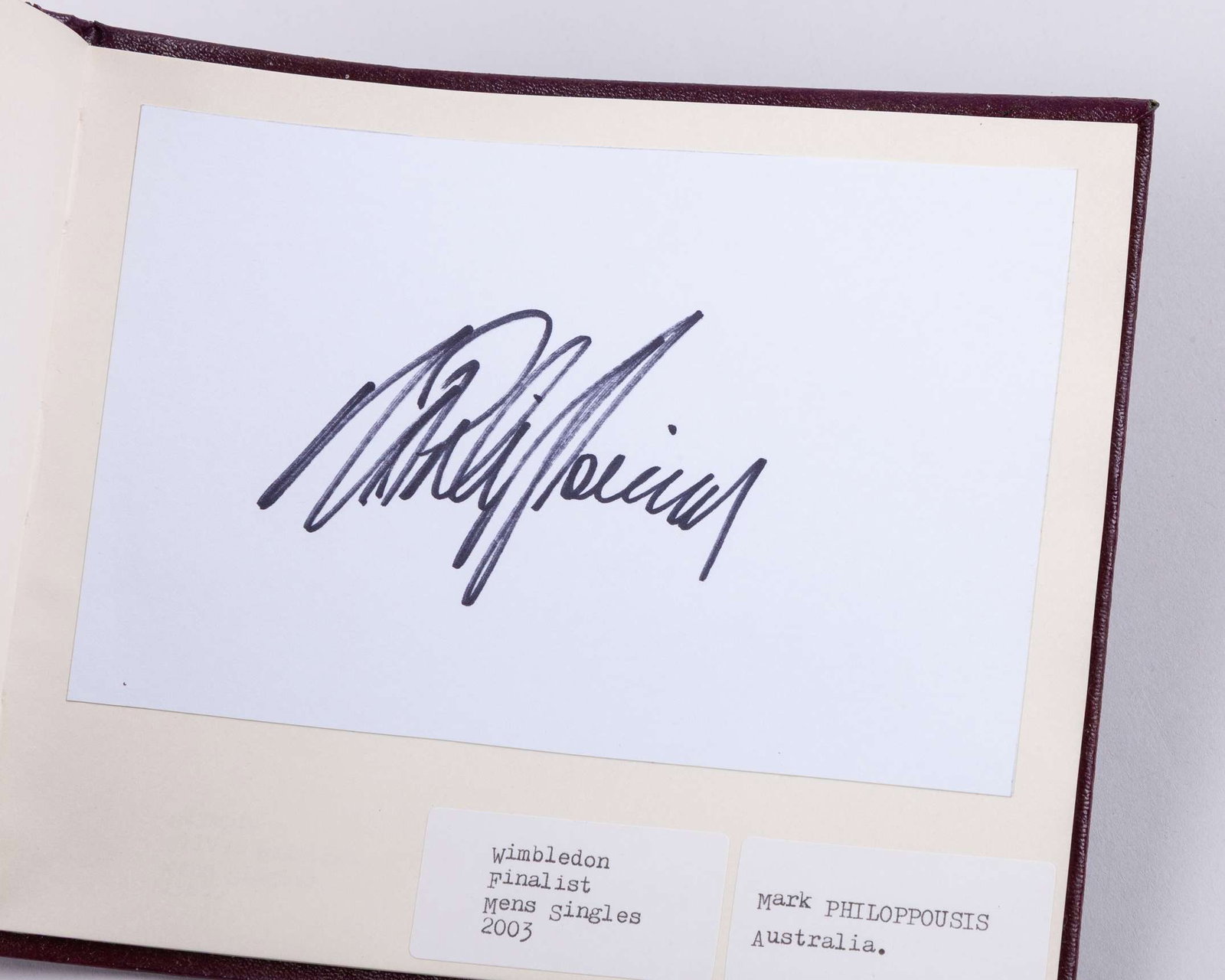 A tennis autograph album, 80 pages of notable champions - 6