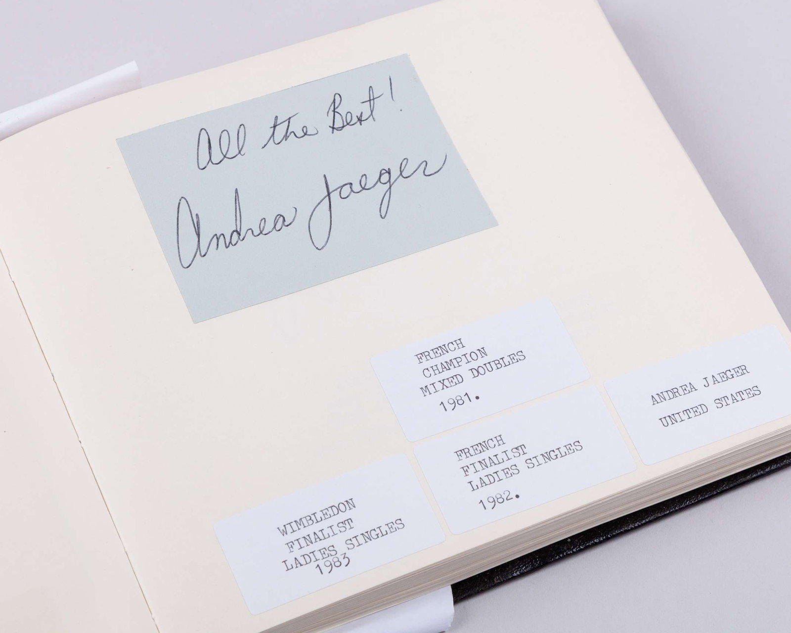 A tennis autograph album, including Bill Tilden, Henri Cochet, Tony Wilding - 7