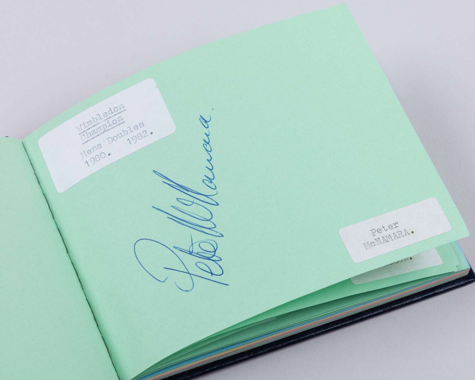 A tennis autograph album, 53 pages - 2